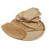 Zestaw drewnianych naczyń taca + 6 talerzyków